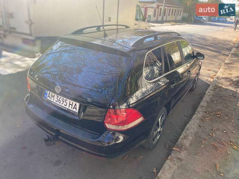 Универсал Volkswagen Golf 2007 в Житомире
