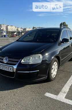 Универсал Volkswagen Golf 2008 в Киеве