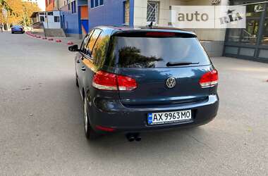 Хэтчбек Volkswagen Golf 2009 в Харькове