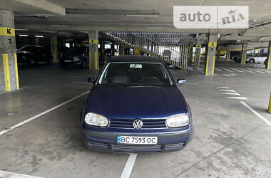 Хетчбек Volkswagen Golf 2001 в Львові