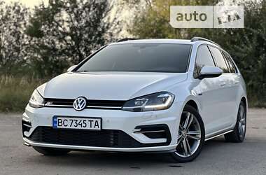 Універсал Volkswagen Golf 2019 в Дрогобичі