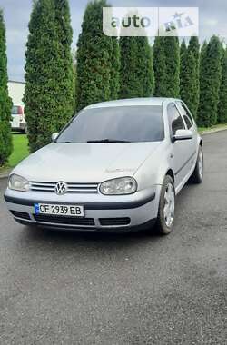 Хетчбек Volkswagen Golf 2000 в Кіцмані