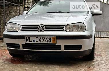 Хэтчбек Volkswagen Golf 2002 в Тернополе