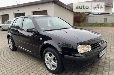 Хетчбек Volkswagen Golf 2002 в Коломиї