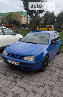 Хэтчбек Volkswagen Golf 2001 в Калуше