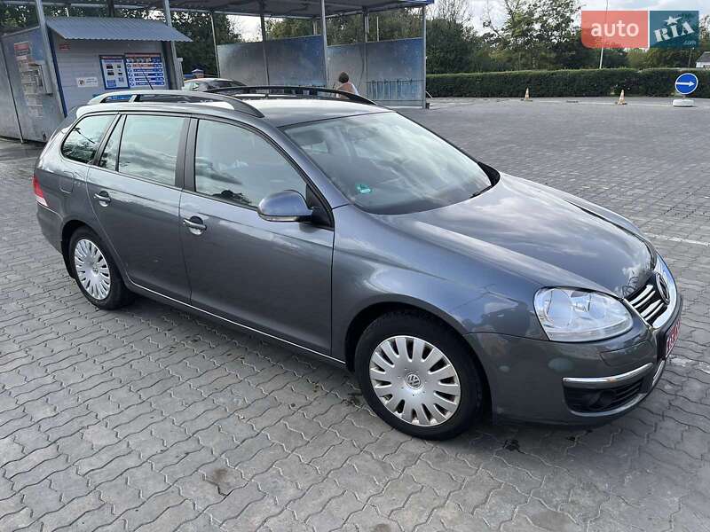 Універсал Volkswagen Golf 2007 в Володимирі