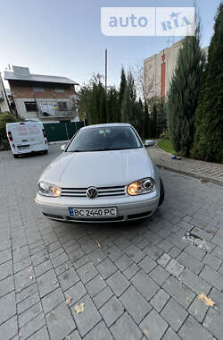 Хэтчбек Volkswagen Golf 2000 в Львове