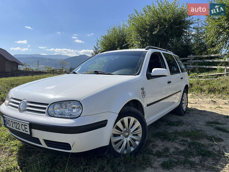 Volkswagen Golf 2001