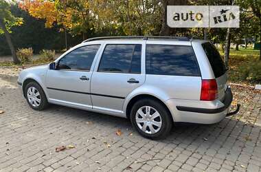 Универсал Volkswagen Golf 2001 в Пустомытах