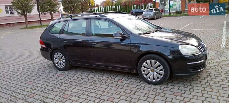 Універсал Volkswagen Golf 2007 в Івано-Франківську