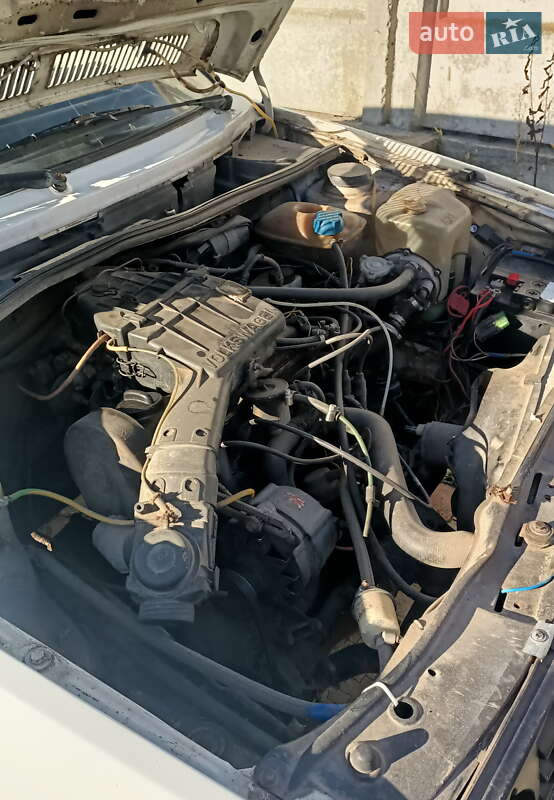 Хетчбек Volkswagen Golf 1988 в Тернополі