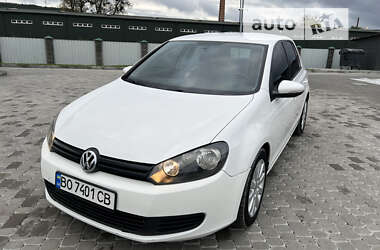 Хэтчбек Volkswagen Golf 2010 в Бережанах