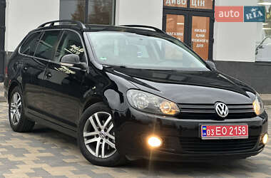 Універсал Volkswagen Golf 2010 в Володимирі