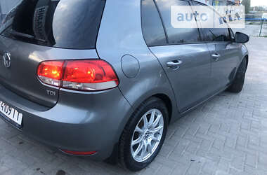 Хэтчбек Volkswagen Golf 2009 в Виннице