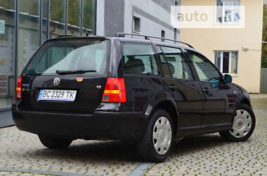 Універсал Volkswagen Golf 2001 в Дрогобичі