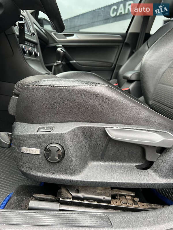 Універсал Volkswagen Golf 2016 в Харкові фото 17 Універсал Volkswagen Golf 2016 в Харкові