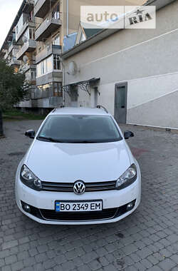 Універсал Volkswagen Golf 2012 в Івано-Франківську