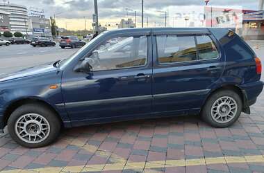 Хетчбек Volkswagen Golf 1995 в Києві