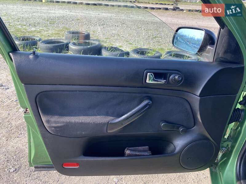 Хетчбек Volkswagen Golf 1998 в Львові