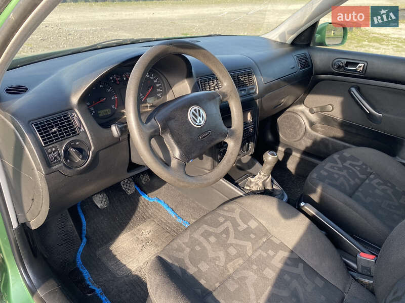 Хетчбек Volkswagen Golf 1998 в Львові