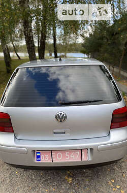 Хетчбек Volkswagen Golf 2002 в Ковелі