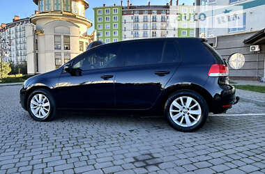 Хэтчбек Volkswagen Golf 2011 в Ивано-Франковске