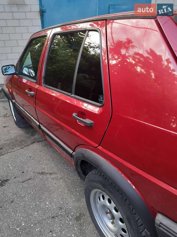 Хэтчбек Volkswagen Golf 1988 в Черкассах