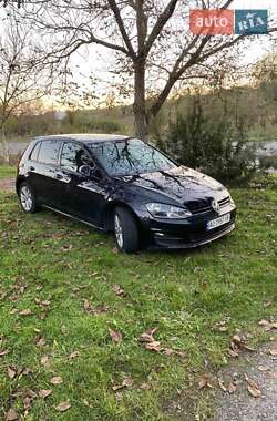 Хетчбек Volkswagen Golf 2013 в Мукачевому