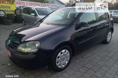 Хетчбек Volkswagen Golf 2005 в Червонограді