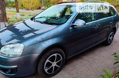 Універсал Volkswagen Golf 2008 в Новому Бузі