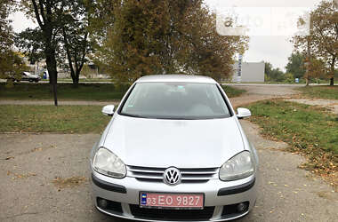 Хетчбек Volkswagen Golf 2004 в Первомайську