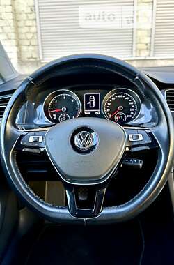 Универсал Volkswagen Golf 2019 в Киеве