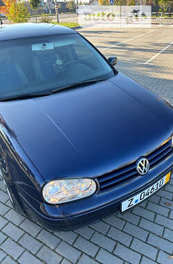 Хэтчбек Volkswagen Golf 2000 в Коломые