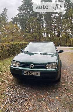 Хетчбек Volkswagen Golf 1999 в Городниці