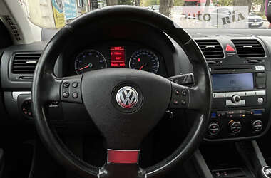 Універсал Volkswagen Golf 2008 в Миколаєві