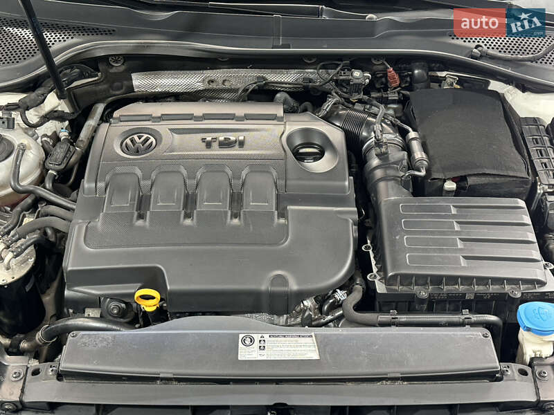 Универсал Volkswagen Golf 2017 в Киеве