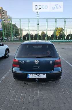 Хетчбек Volkswagen Golf 2000 в Черкасах