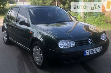 Хэтчбек Volkswagen Golf 1998 в Киеве