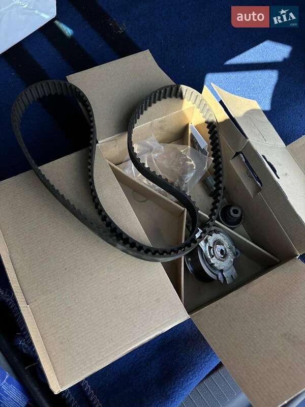 Універсал Volkswagen Golf 2020 в Вінниці