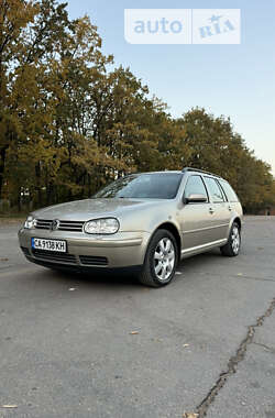 Універсал Volkswagen Golf 2005 в Умані