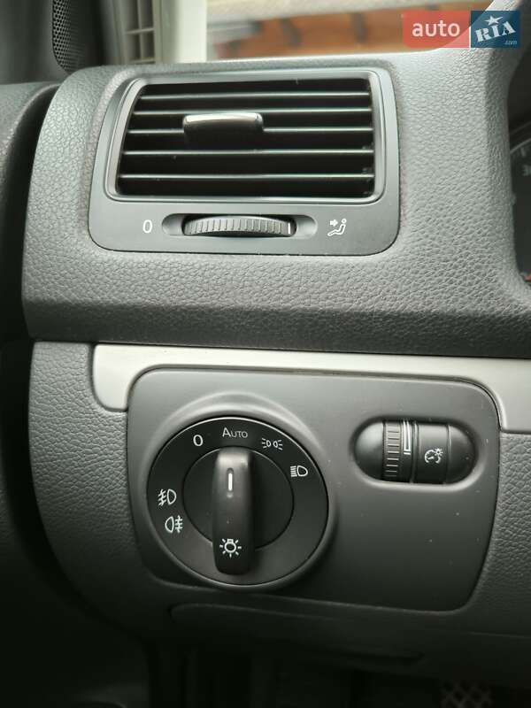 Универсал Volkswagen Golf 2009 в Ворохте