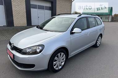 Универсал Volkswagen Golf 2012 в Луцке