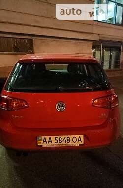 Хетчбек Volkswagen Golf 2013 в Києві