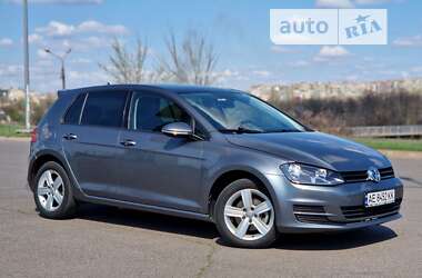 Хэтчбек Volkswagen Golf 2016 в Кривом Роге