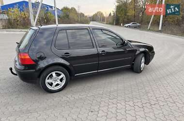 Хэтчбек Volkswagen Golf 2000 в Нежине