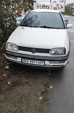 Хэтчбек Volkswagen Golf 1993 в Деражне