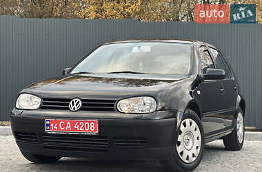 Хэтчбек Volkswagen Golf 2003 в Львове