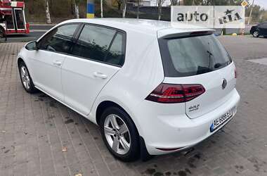 Хэтчбек Volkswagen Golf 2013 в Кривом Роге