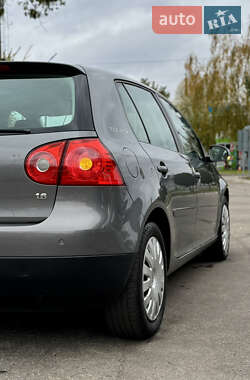 Хетчбек Volkswagen Golf 2007 в Лубнах