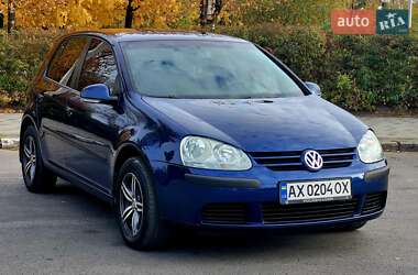 Хетчбек Volkswagen Golf 2005 в Харкові